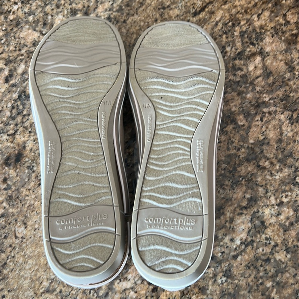 Tan Slip On Shoes - Picture 9 of 9